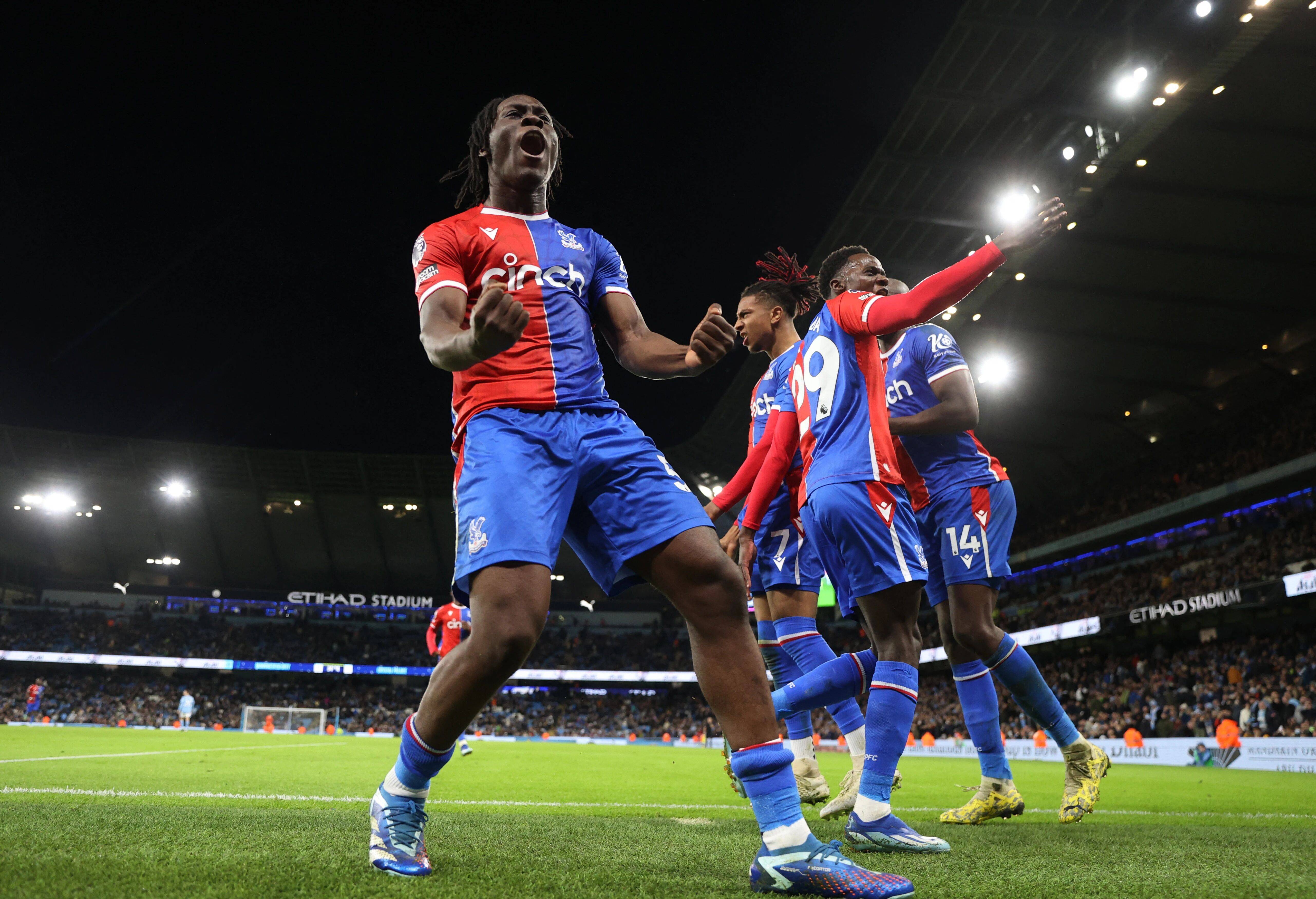 KAIYUN SPORTS-社区盾赛程吃紧,利物浦集结日远射贴柱,管理层满意,赛程密集仍需轮换的简单介绍